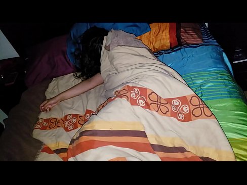 ❤️ Stepson akunyoza mayi ake omupeza ali m’tulo. Zolaula pa ife% ny.porngameshub.ru% ❌❤
